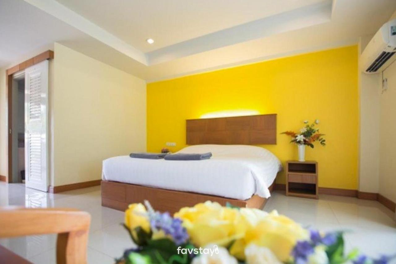 Twin Palms Suites And Residence Pattaya Zewnętrze zdjęcie
